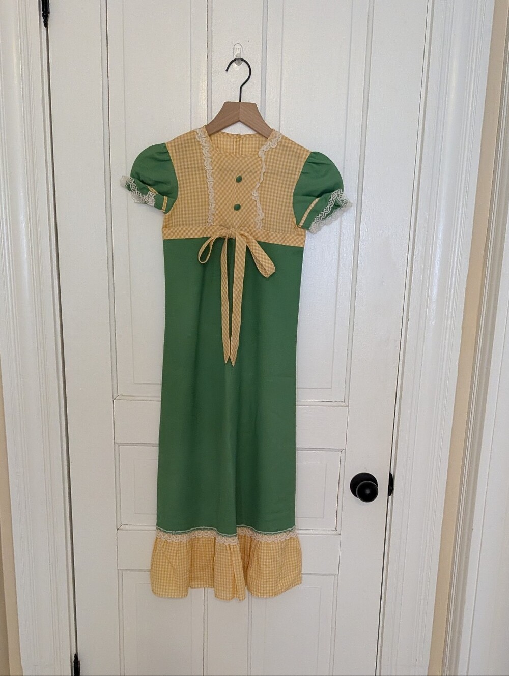 Vintage 70's green and yellow gingham print girls dress size 7